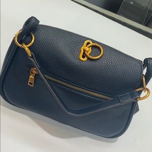 Navy shoulder bags!